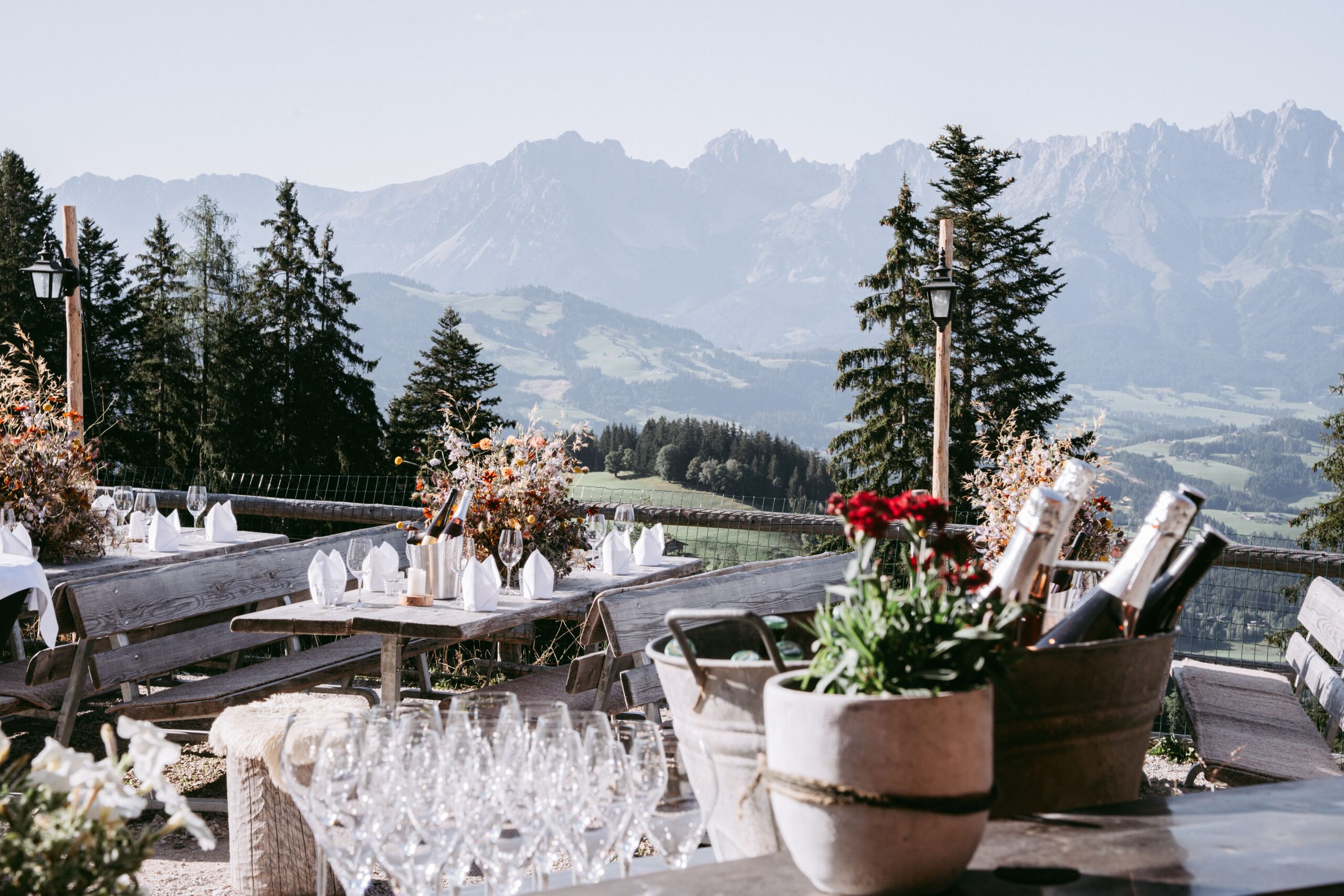 Seidlalm Event mit Terassen Panorama Blick